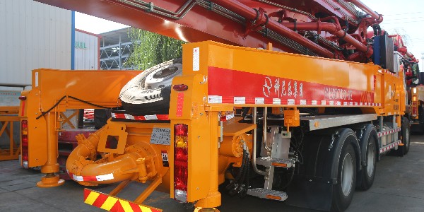 傳統(tǒng)的泵車(chē)提高泵送效率的方法有什么