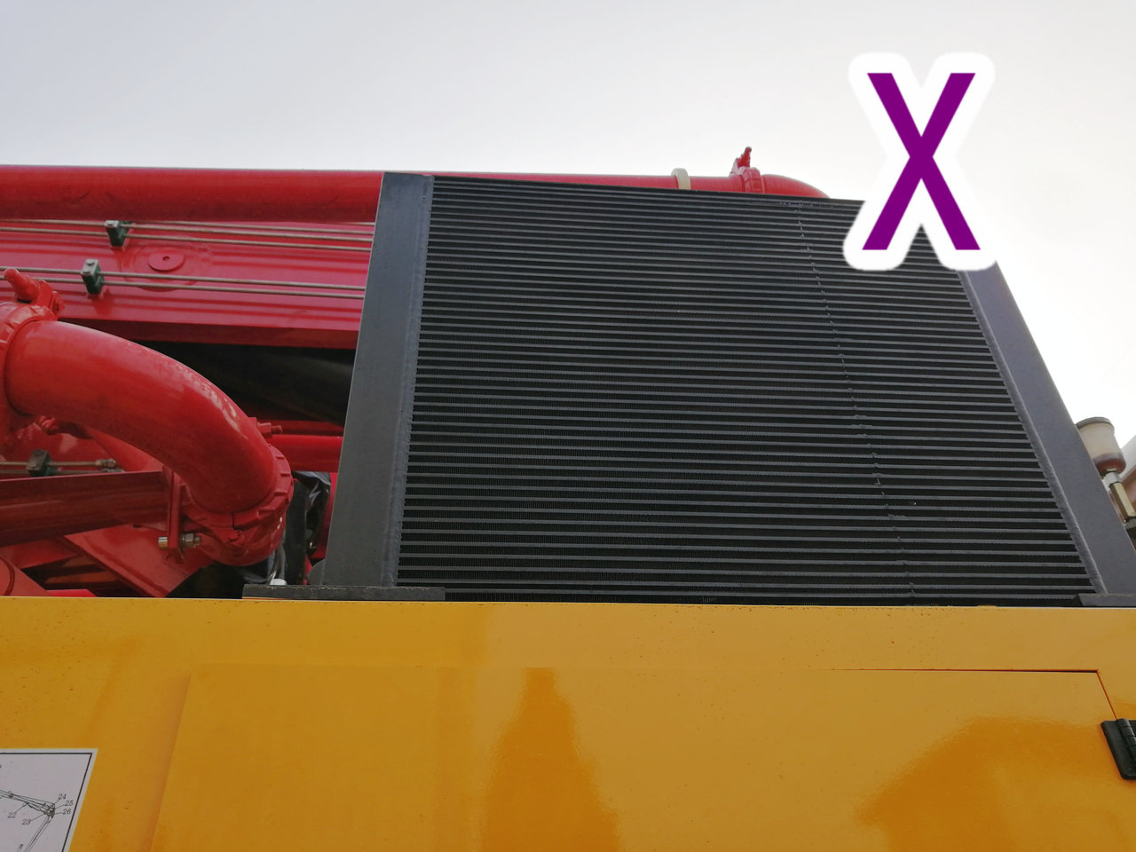 青島小型混凝土泵車價(jià)格 (2)