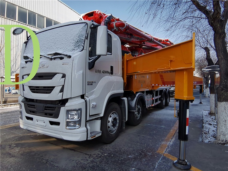 青島混凝土泵車價格 (13)