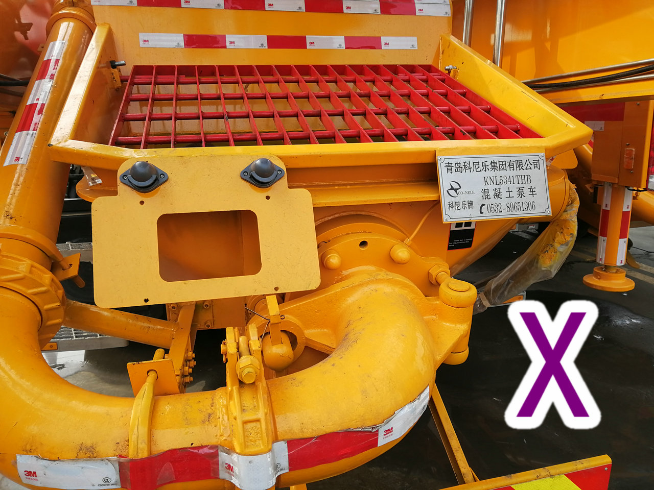 青島小型混凝土泵車價(jià)格 (38)