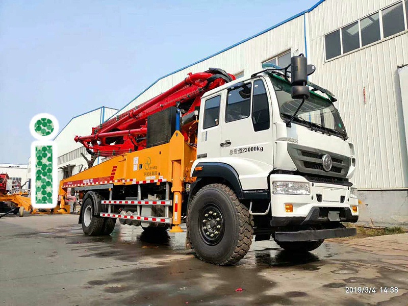 青島小型混凝土泵車價格 (20)