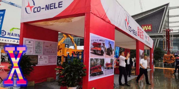 剩余骨料過少、料斗中加水攪拌等動作會對混凝土泵造成哪些損害？