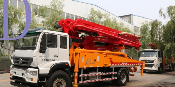 為什么混凝土泵的泵送排量無法調節大??？