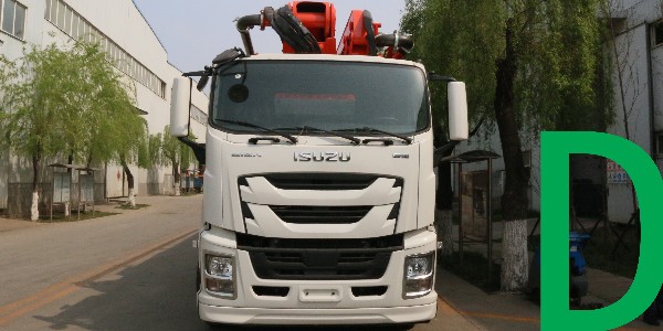 采用直接打水法清洗混凝土泵？