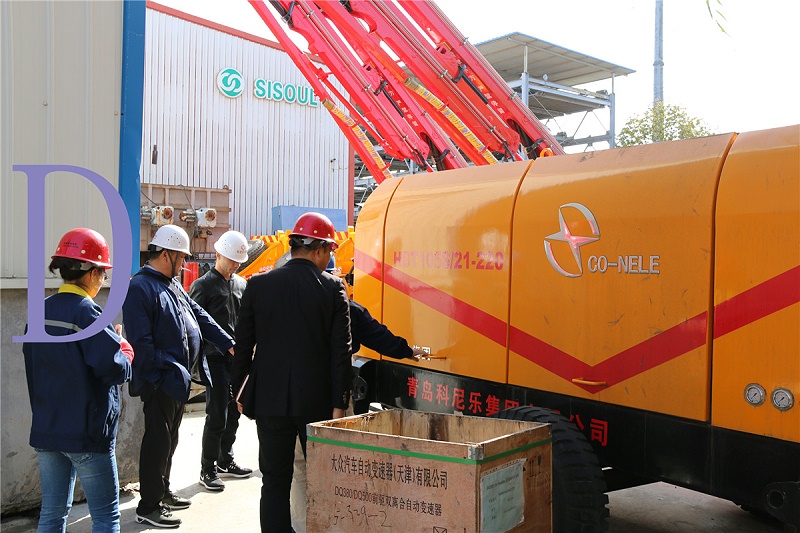 青島混凝土泵車價(jià)格 (1)