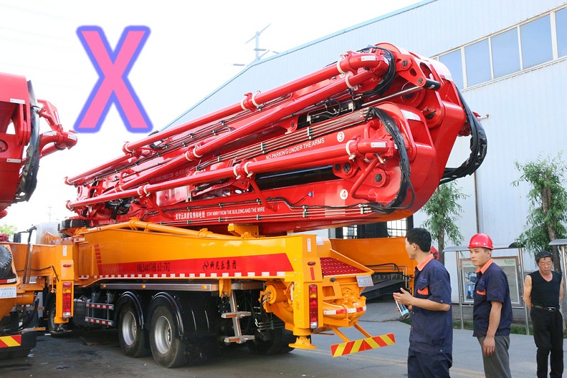 青島小型混凝土泵車價(jià)格